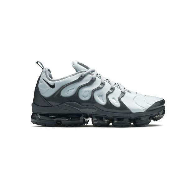 Nike Air VaporMax Plus Wolf