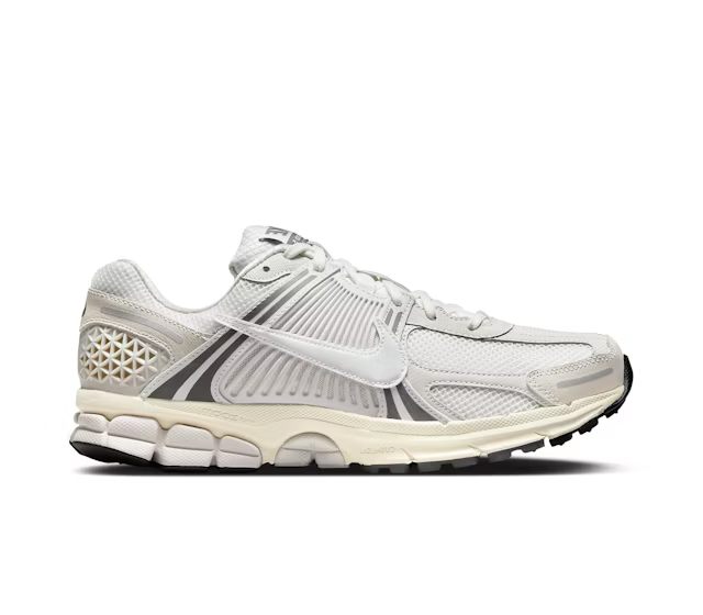 Nike Zoom Vomero 5 Platinum Tint