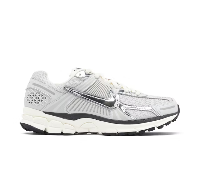 Nike Zoom Vomero 5 Photon Dust Chrome