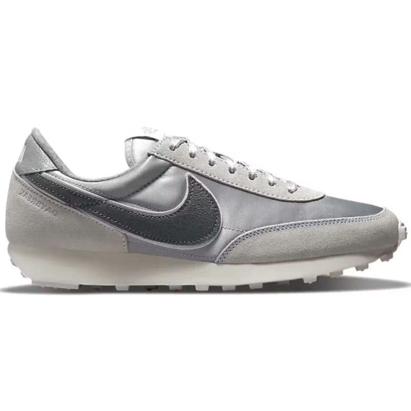 Nike Daybreak