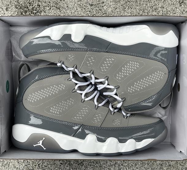 Air Jordan 9