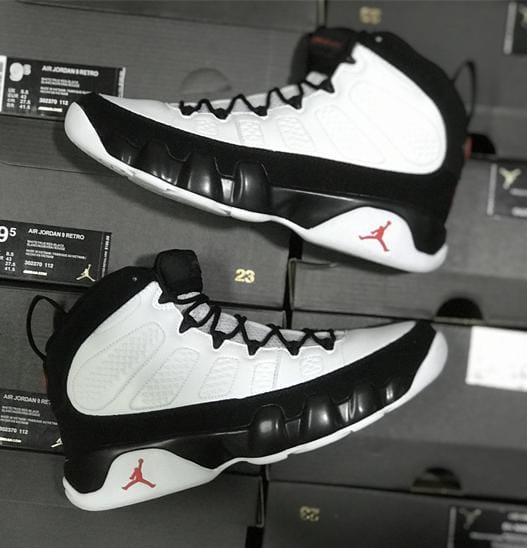 Air Jordan 9