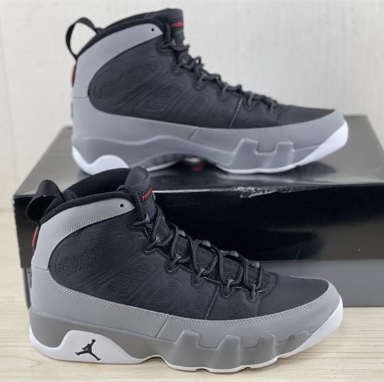 Air Jordan 9