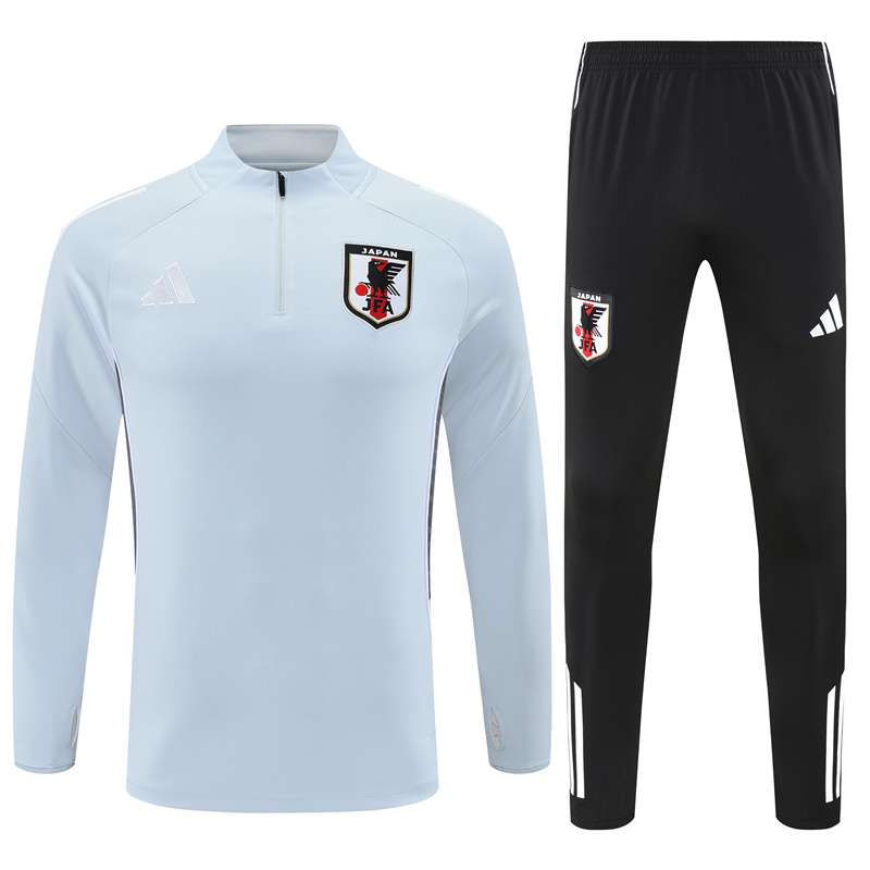 Selección de Japón 25/26
