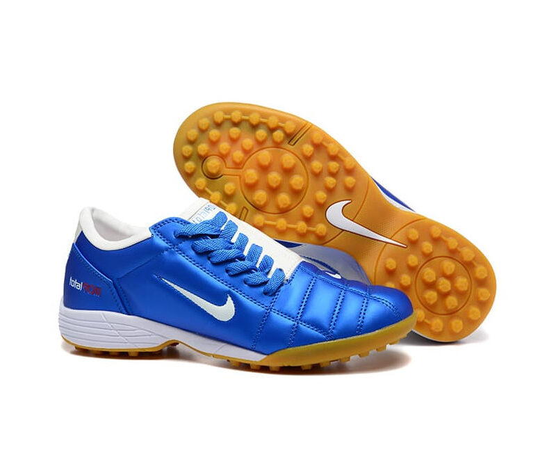Nike Total 90
