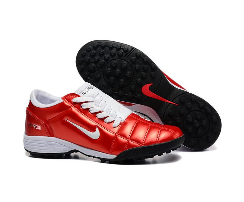 Nike Total 90