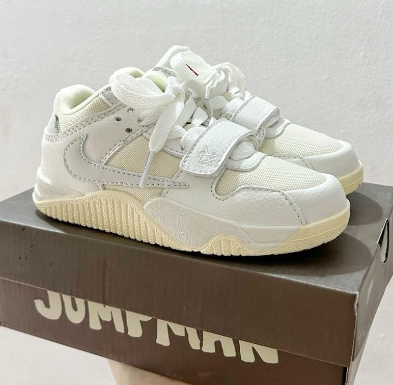 Jordan x Travis Scott Kids Sneakers