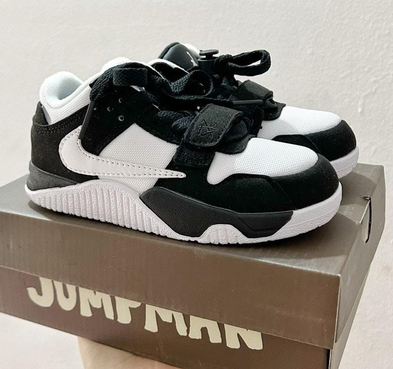 Jordan x Travis Scott Kids Sneakers