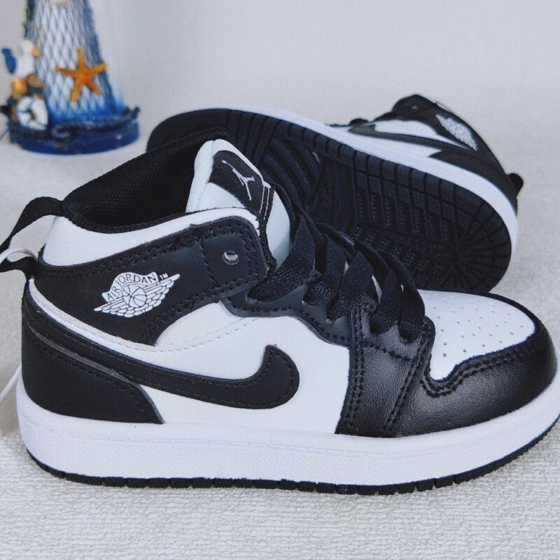 Jordan 1 Kids Sneakers