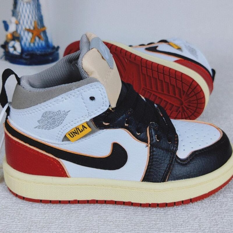 Jordan 1 Kids Sneakers