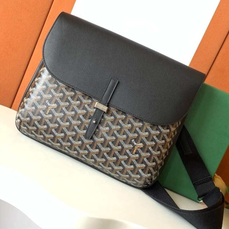 GOYARD COURSIER (32x25x4cm)