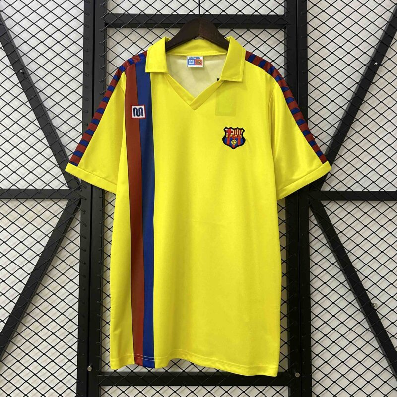F.C. Barcelona 82/84