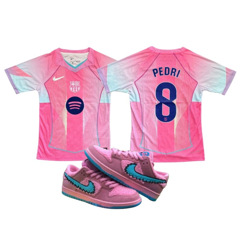 Camiseta Pedri + Nike Dunk