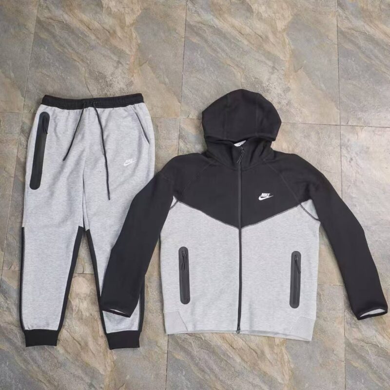 Chandal Nike Tech Fleece