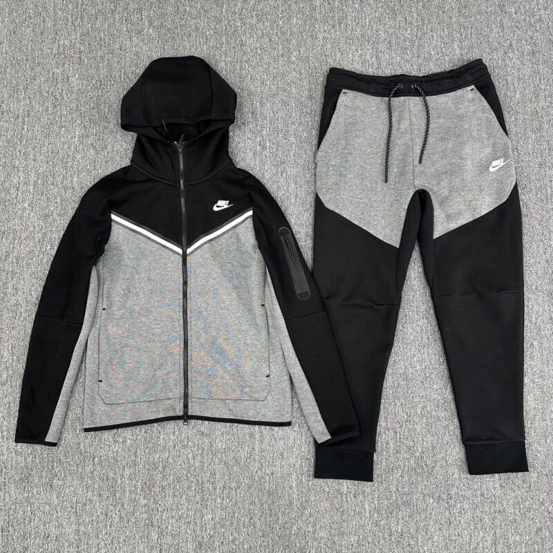 Chandal Nike Tech Fleece