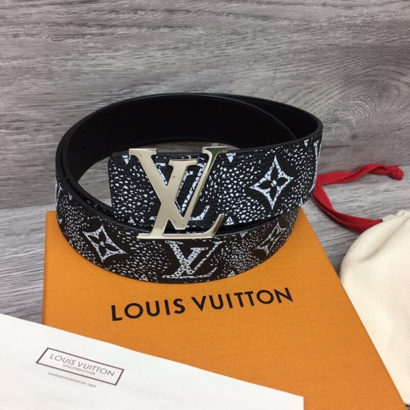 Cinturón Louis Vuitton