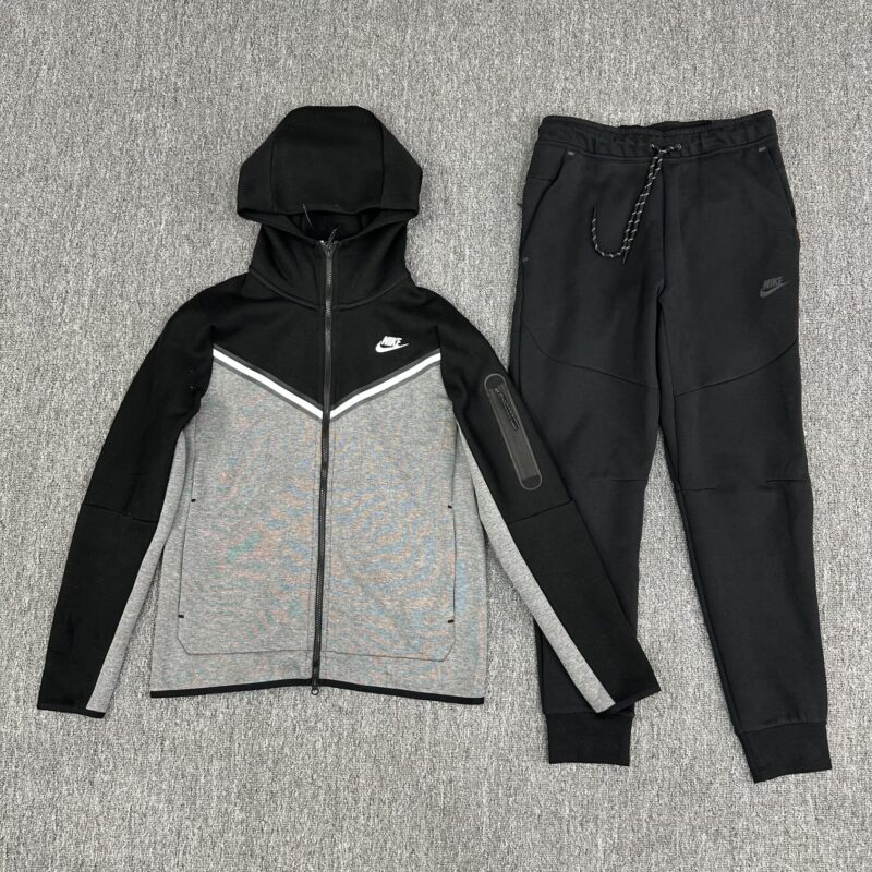 Chandal Nike Tech Fleece
