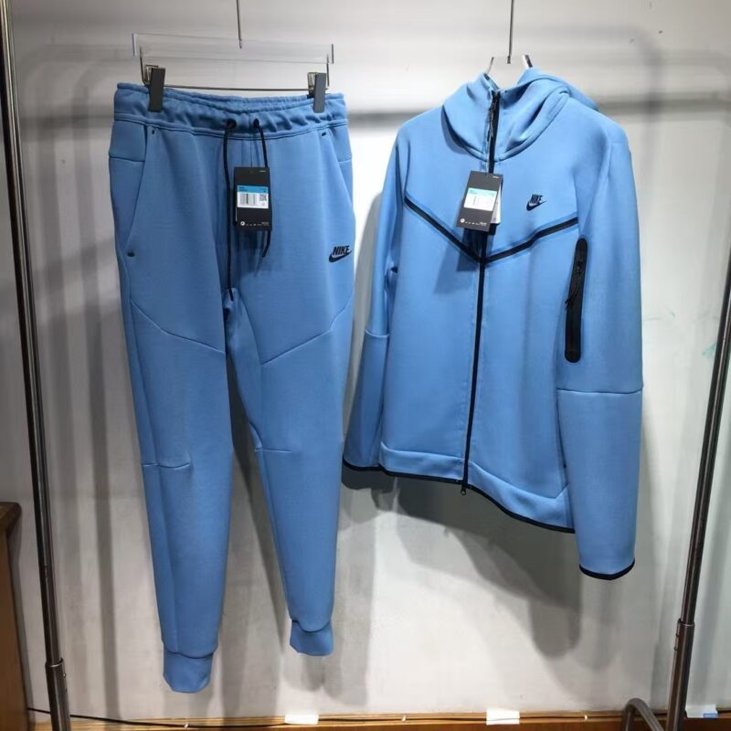 Chandal Nike Tech Fleece