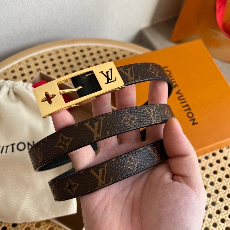 Cinturón Louis Vuitton
