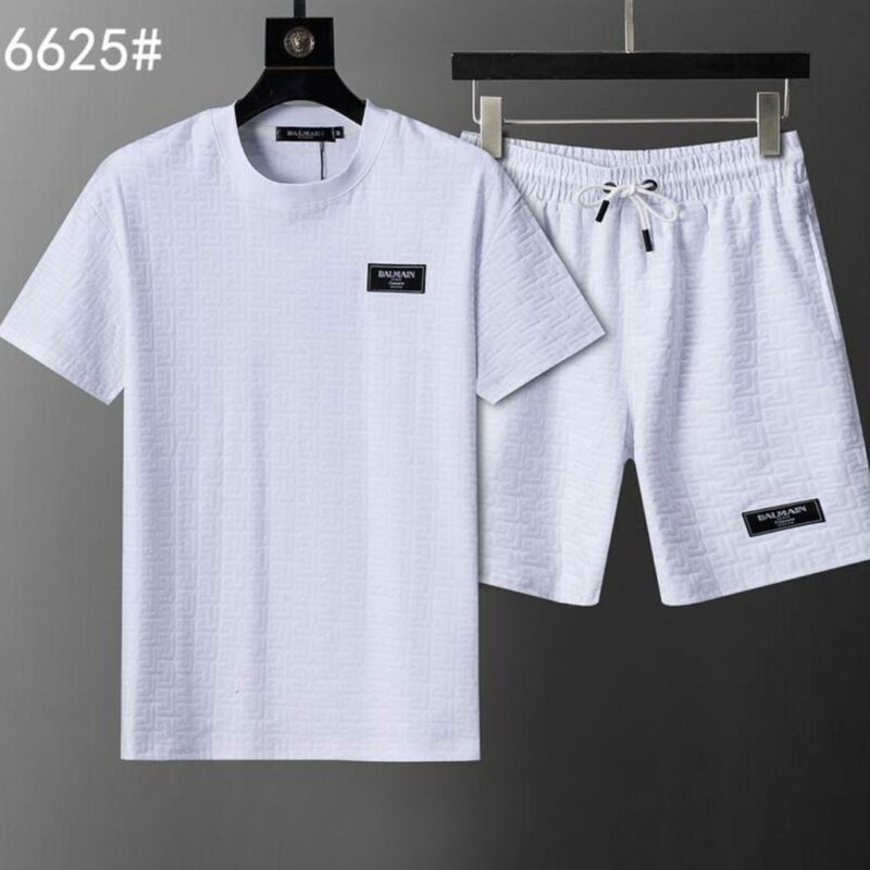 Conjunto Balmain 2026